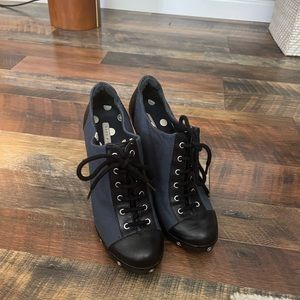 Marc by Marc Jacob Booties. Blue cloth with black leather lace up accent.